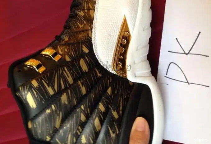 Air Retro Wings Jordan 12 Authentic 0519